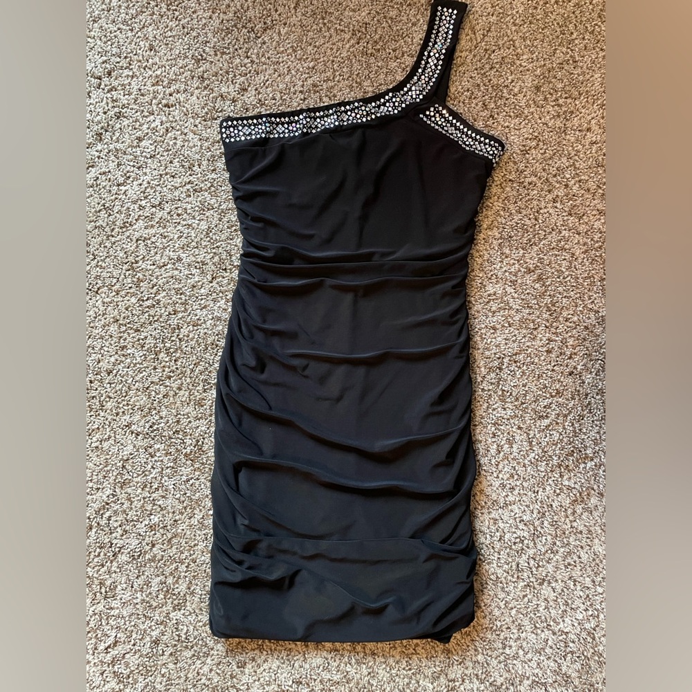 Dress
Large
Deb